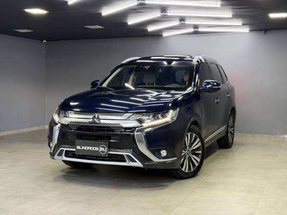 MITSUBISHI OUTLANDER 2.2 MIVEC DI-D DIESEL HPE-S AWD AUTOMÁTICO